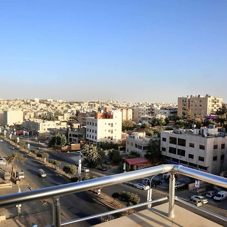 Balcony Hotel Amman Exterior photo